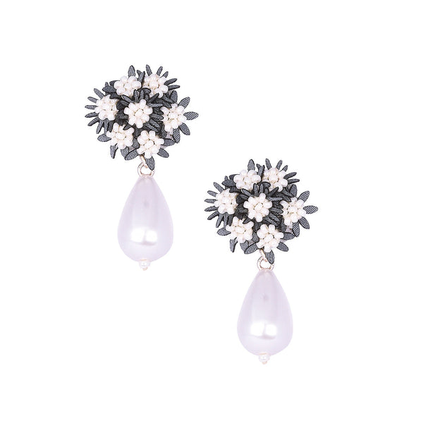 Aretes Flower Drop